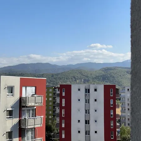 Appartement 3 *